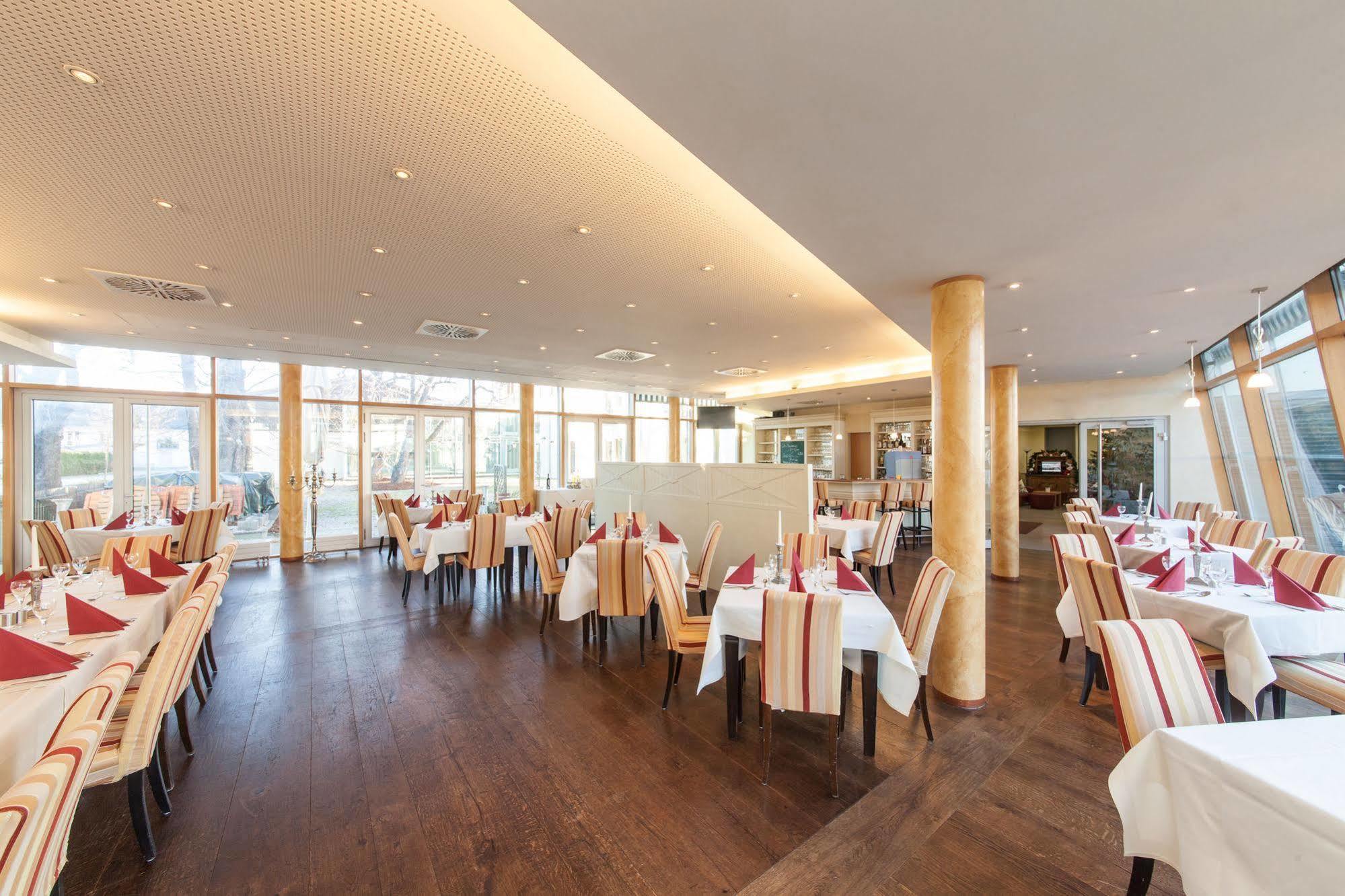 Hotel Seidlhof Haar  Exteriér fotografie